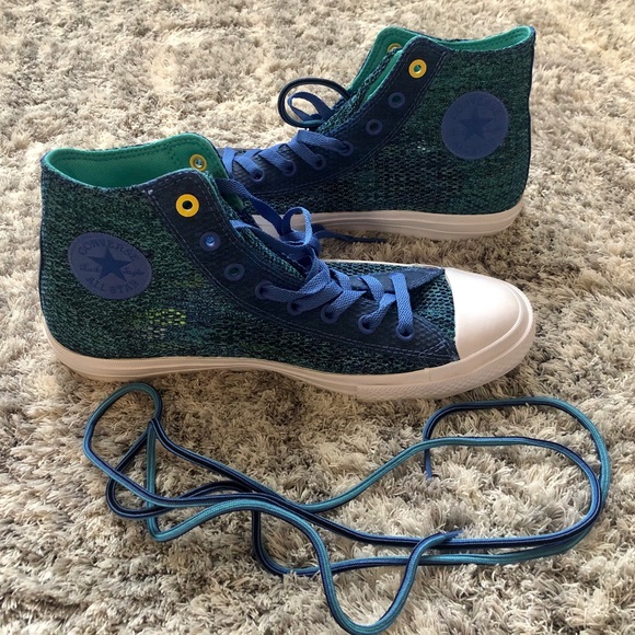 Converse All Star Chuck Taylor II with Lunarlon - Picture 10 of 12